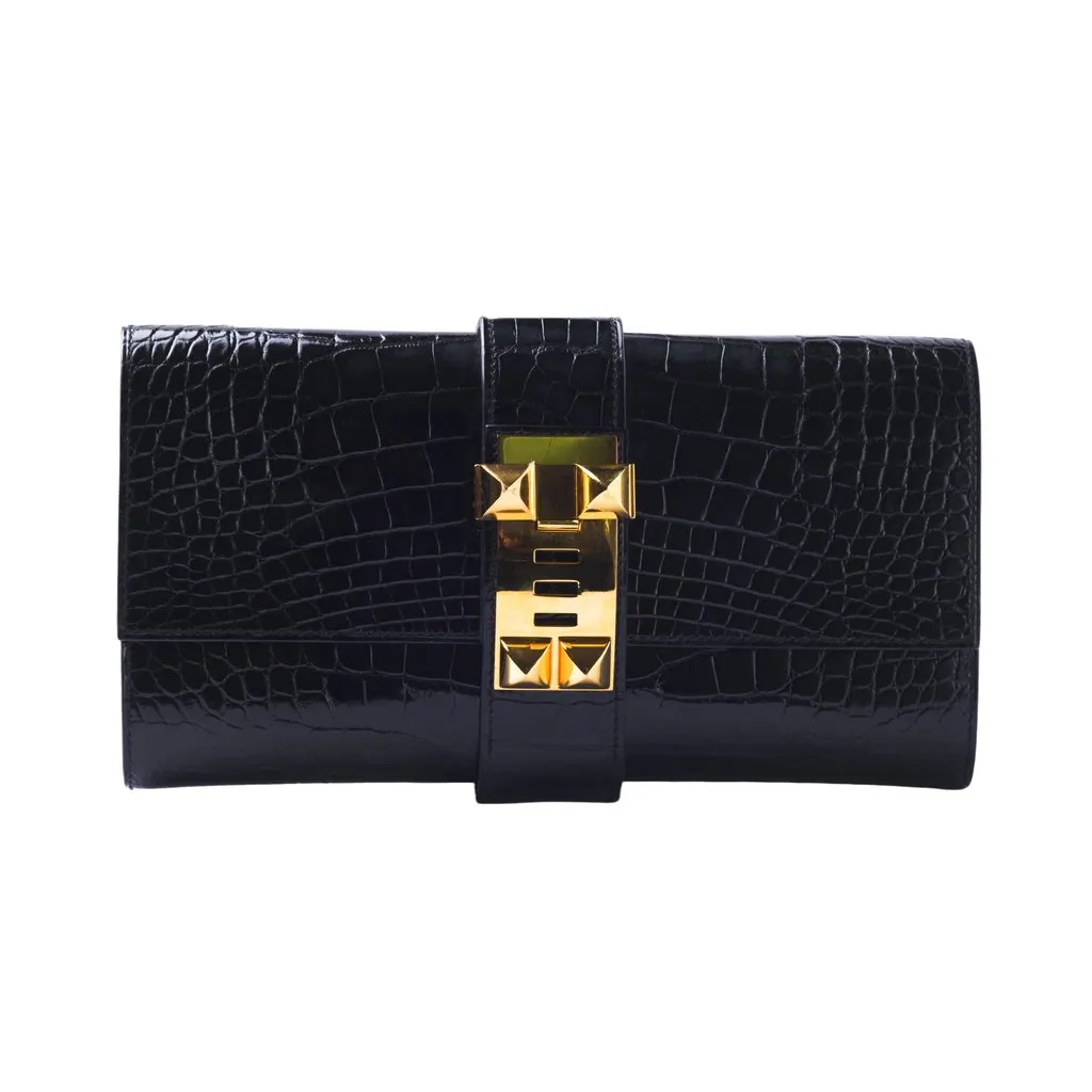 Hermès 2017 Shiny Mississippi Alligator Medor 23 Clutch - '10s Black Leather Good - Front View