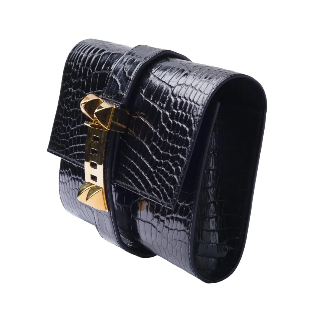 Hermès 2017 Shiny Mississippi Alligator Medor 23 Clutch - '10s Black Leather Good - Inside View