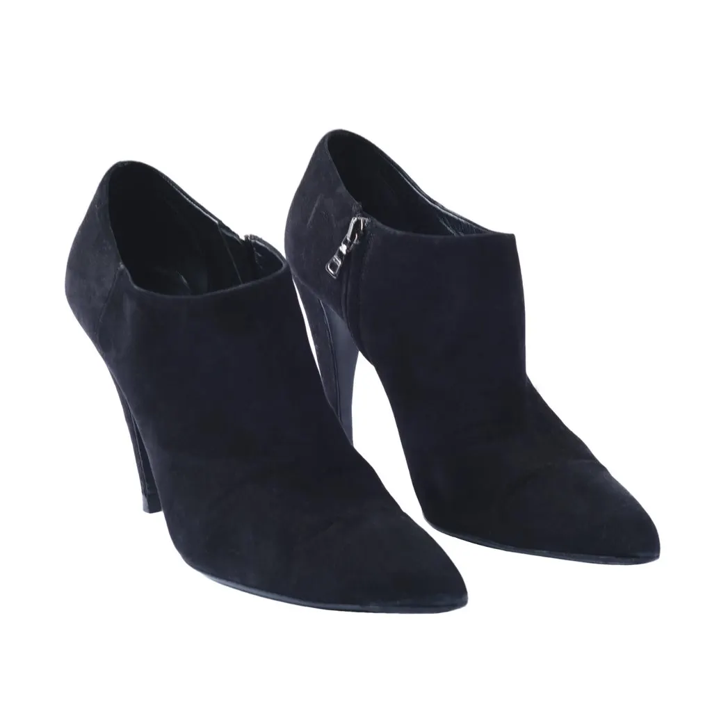 Prada Black Suede Heels - '10s Black Suede Good - Back View