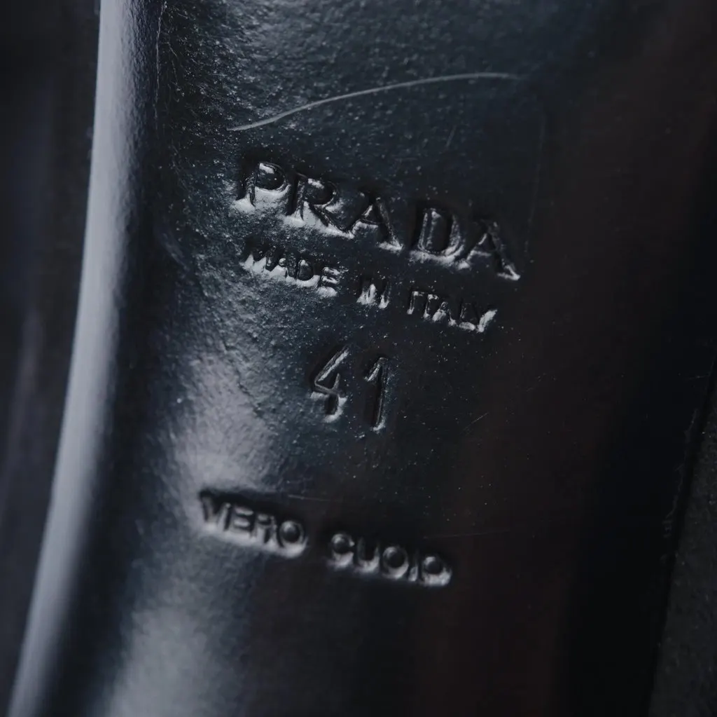 Prada Black Suede Heels - '10s Black Suede Good - Box View
