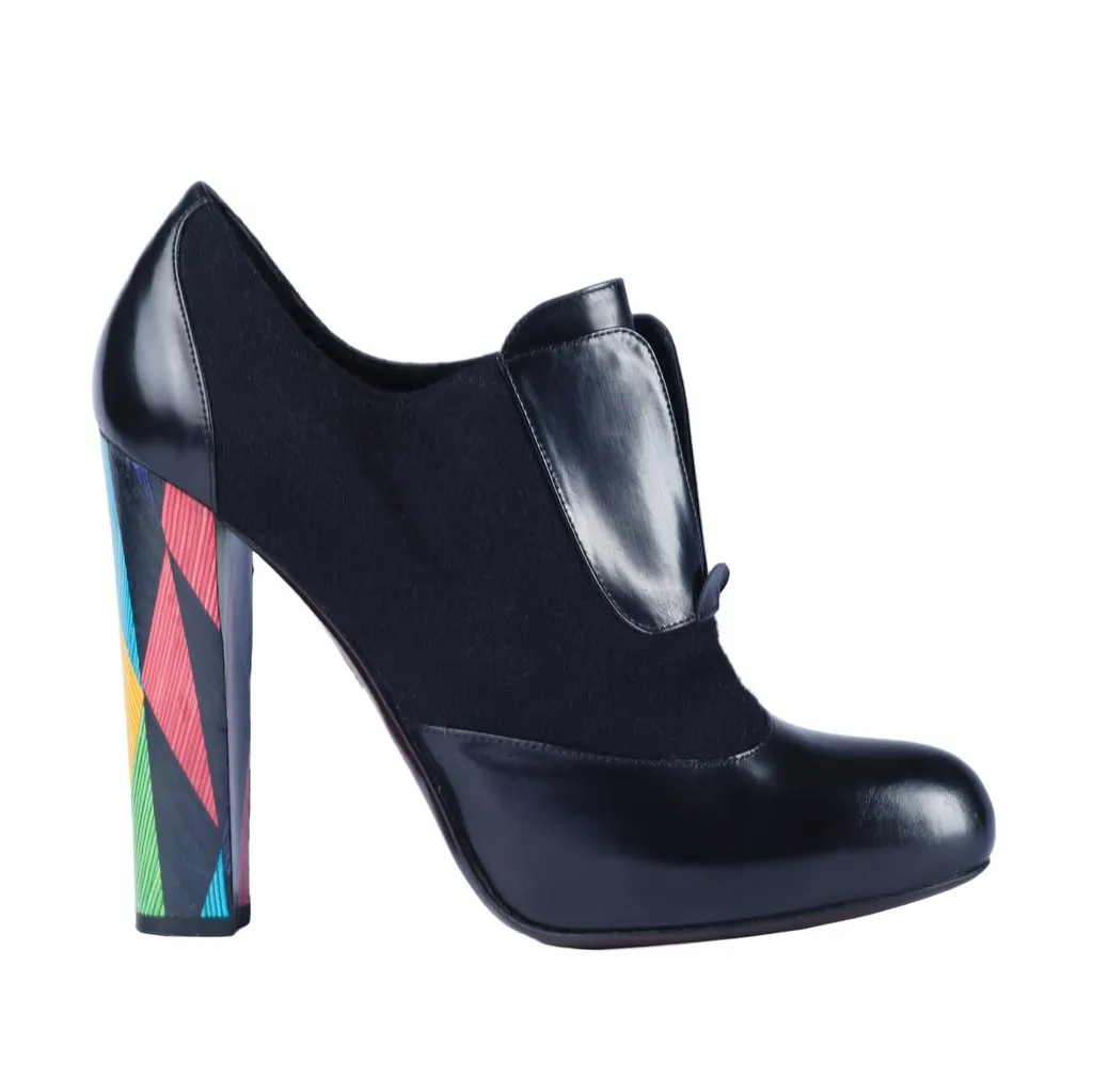 Fendi Black Leather Multicolor Pumps -'20s Black Leather Good - Front View