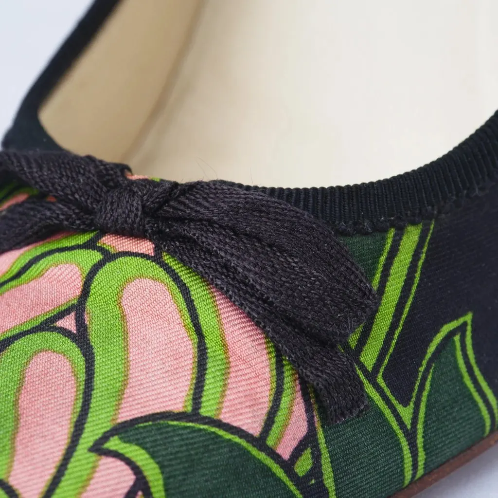 Prada Multicolor Canvas Bow Pointed Toe Pumps - '10s White Canvas Good - Model View