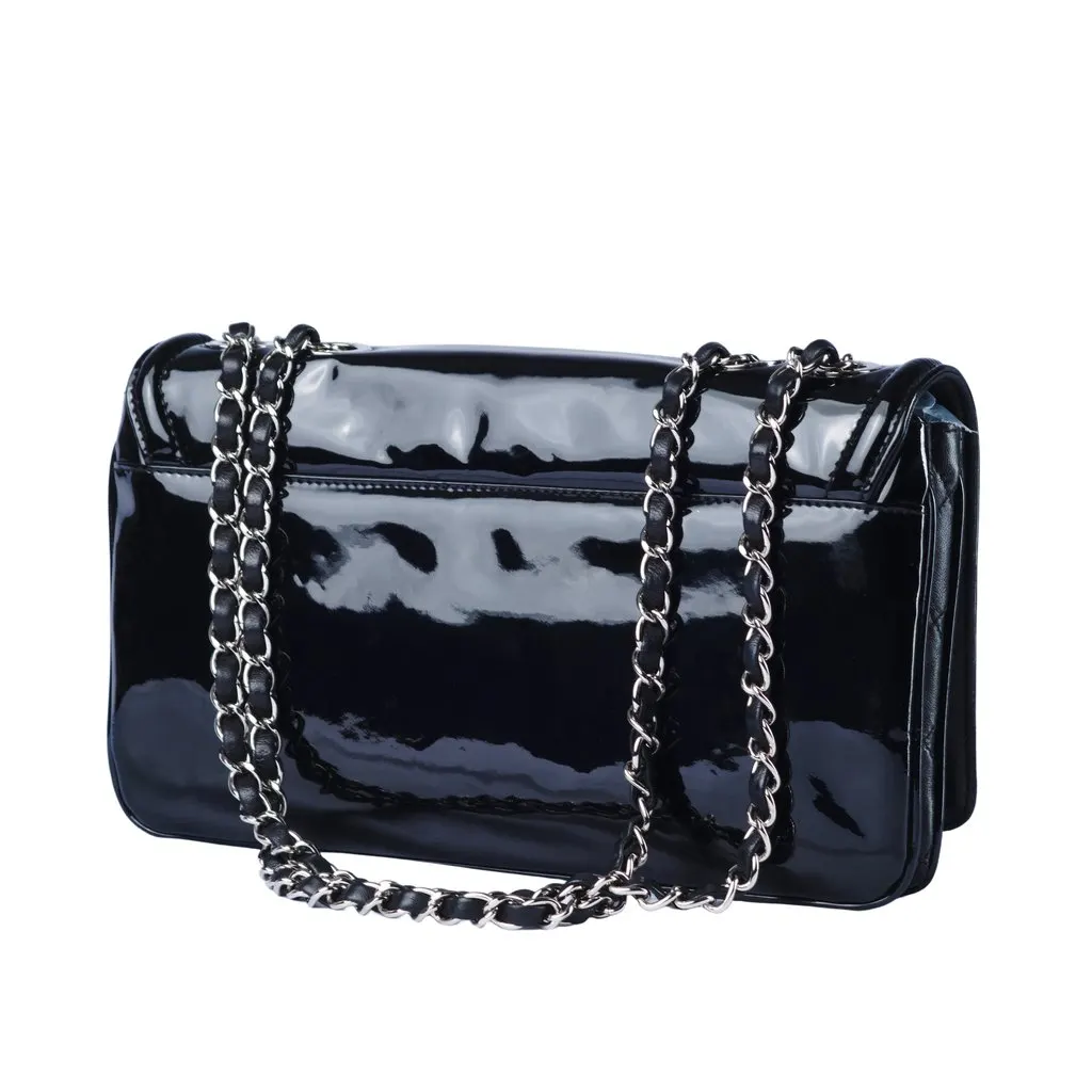 Chanel Patent Lipstick Flap Bag - '10s Black Leather Good - Model View