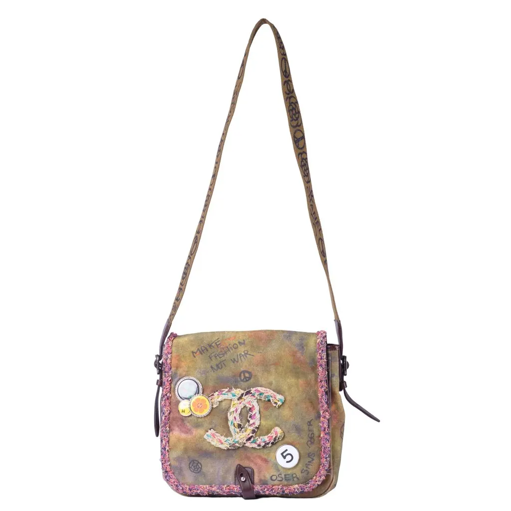 Chanel The Pavements Messenger- '10s White Canvas Good - Back View