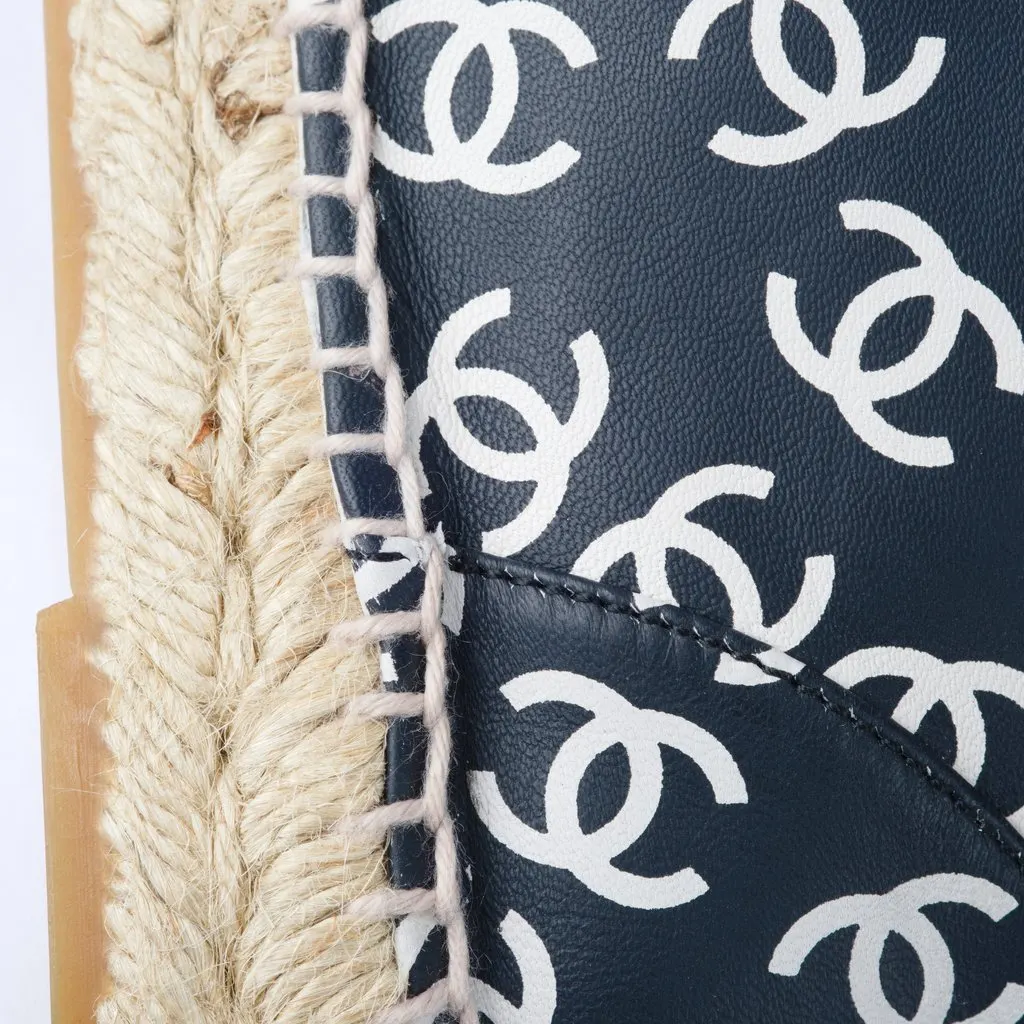 Chanel High Top CC Logo Espadrilles - '10s White Good - Box View