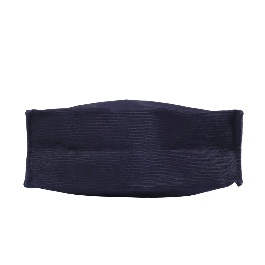 Hermès Toile Etrivière Shopping Tote - '10s Blue Canvas Good - Model View