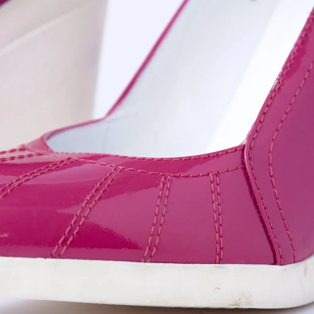 Unsigned Hogan Patent Leather Wedge Pumps- '10s White Leather Good - Model View