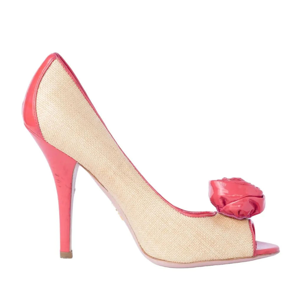 Prada Raffia & Patent Leather Peep-Toe Pumps - '00s Red Leather Good - Front View