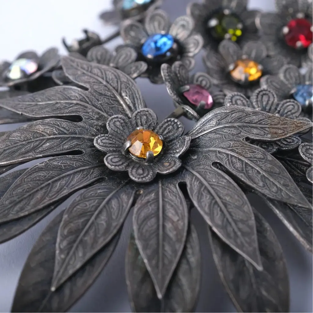 Unsigned Vintage Floral Brooch with Multicolour Crystals - '70s MultiColor Good - Model View