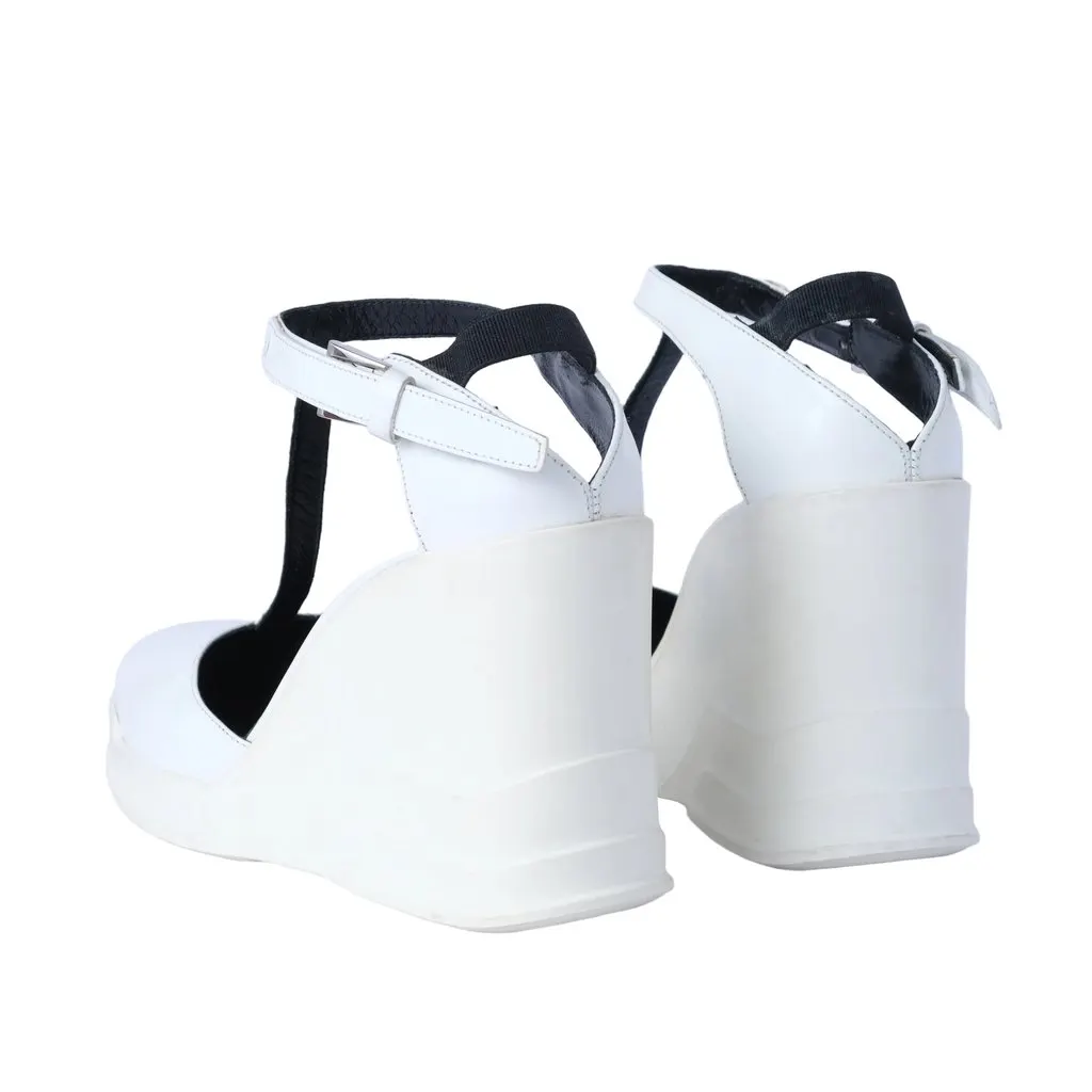 Prada White Leather T-Strap Platform Wedge Sandals - '10s White Leather Good - Model View