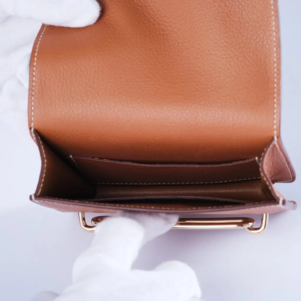 Hermès Roulis Wallet Gold Evercolor Leather - '20s Gold Leather Good - Model View