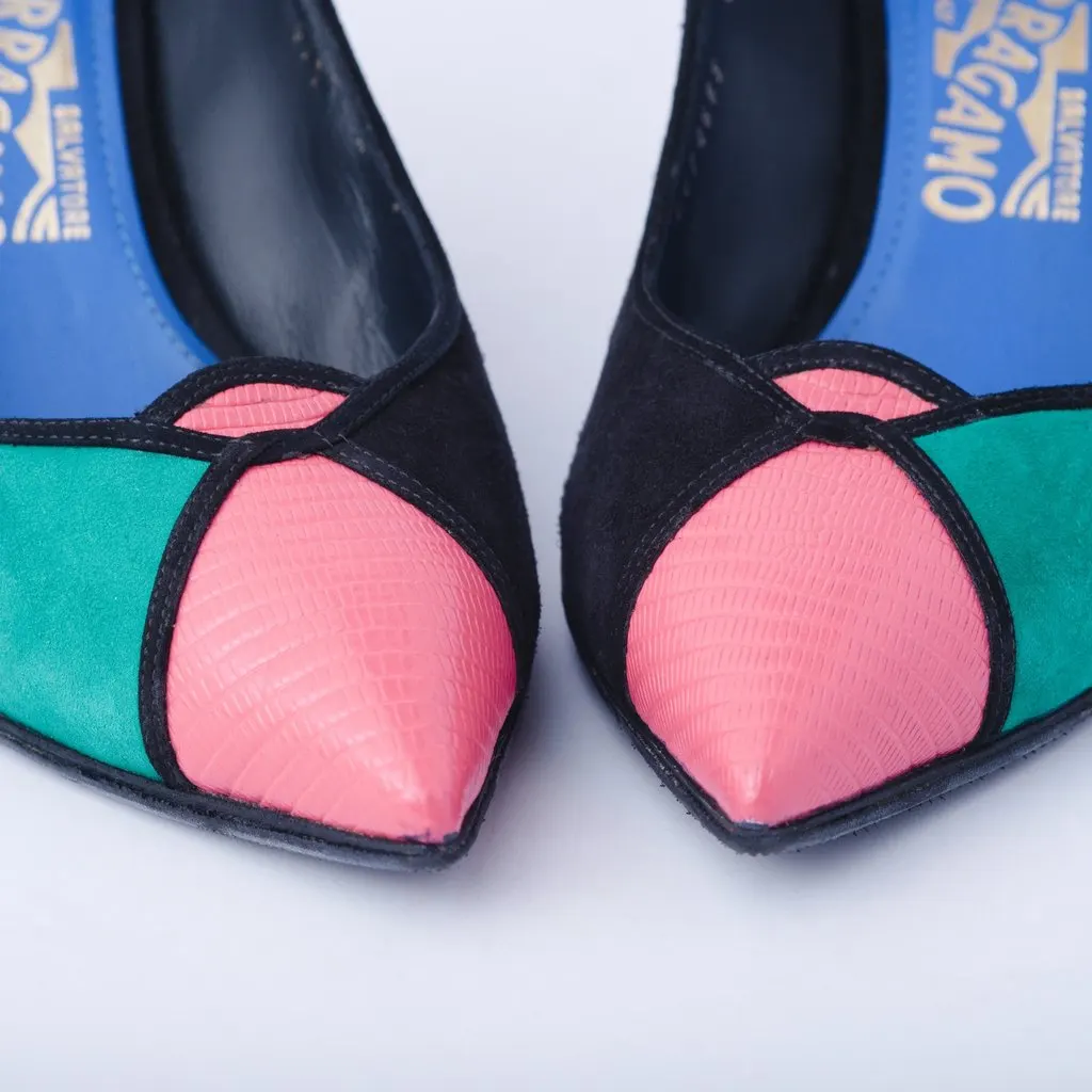 Salvatore Ferragamo Leather and Suede Pumps- '10s Black Leather Good - Box View