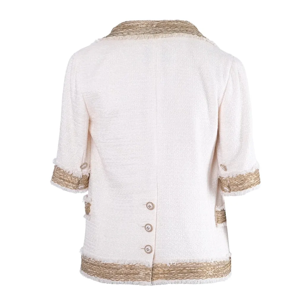 Chanel Short Sleeve Ivory Jacket With Silk Lining - '00s White Silk Good - Model View