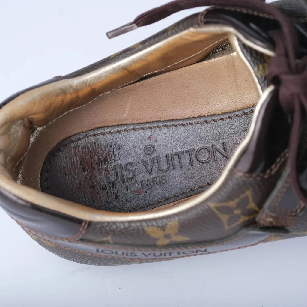 Louis Vuitton Globe-Trotter Monogram Canvas & Patent Leather Sneakers - '00s Brown Canvas Good - Model View