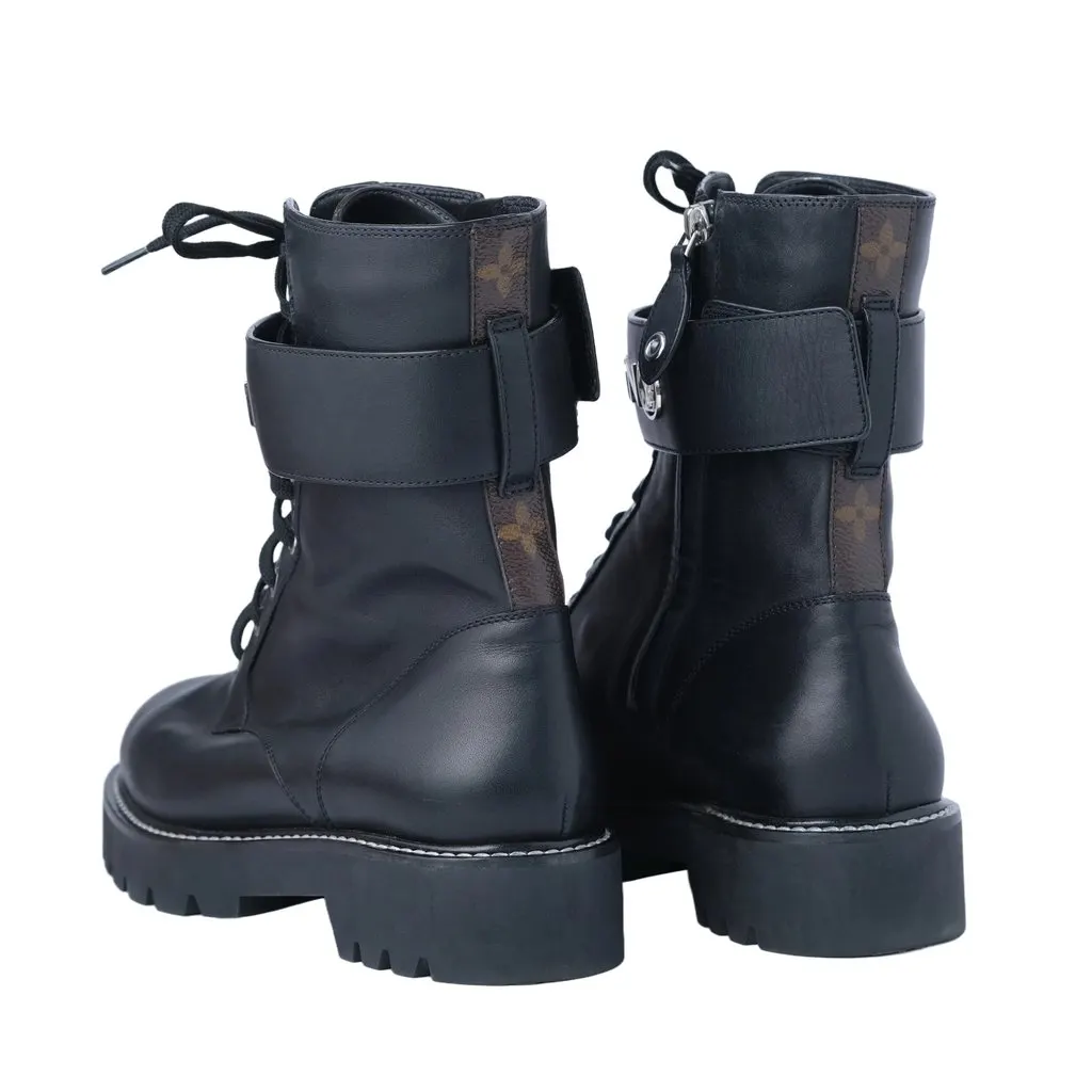 Louis Vuitton Calfskin Territory Flat Ranger Boots -'10s Black Leather Good - Inside View