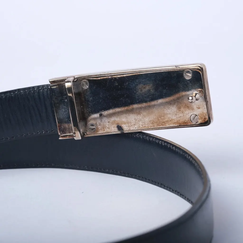 Gucci Black Leather Belt with Silver-Tone Buckle - '90s Black Leather Good - Back View