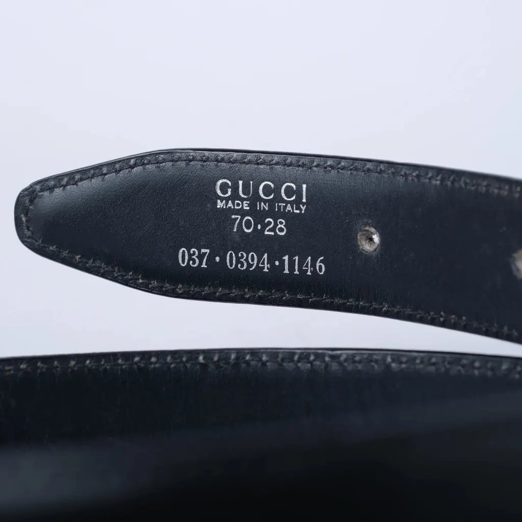 Gucci Black Leather Belt with Silver-Tone Buckle - '90s Black Leather Good - Model View