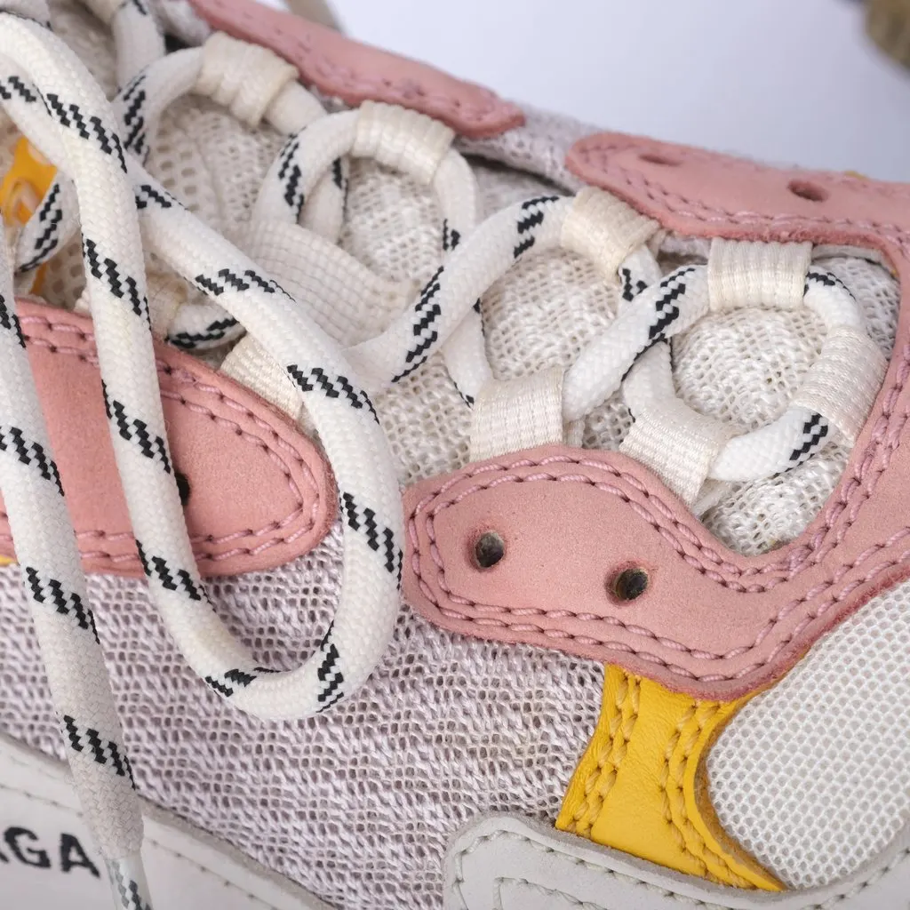Balenciaga Triple S Leather Sneakers - '10s Beige Leather Good - Box View