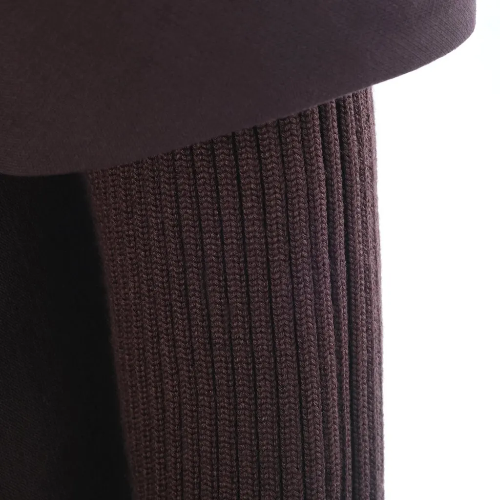 Escada Wool Coat With Ribbed Cuffs And A Double-Breasted Button Closure- '90s Red Wool Good - Box View