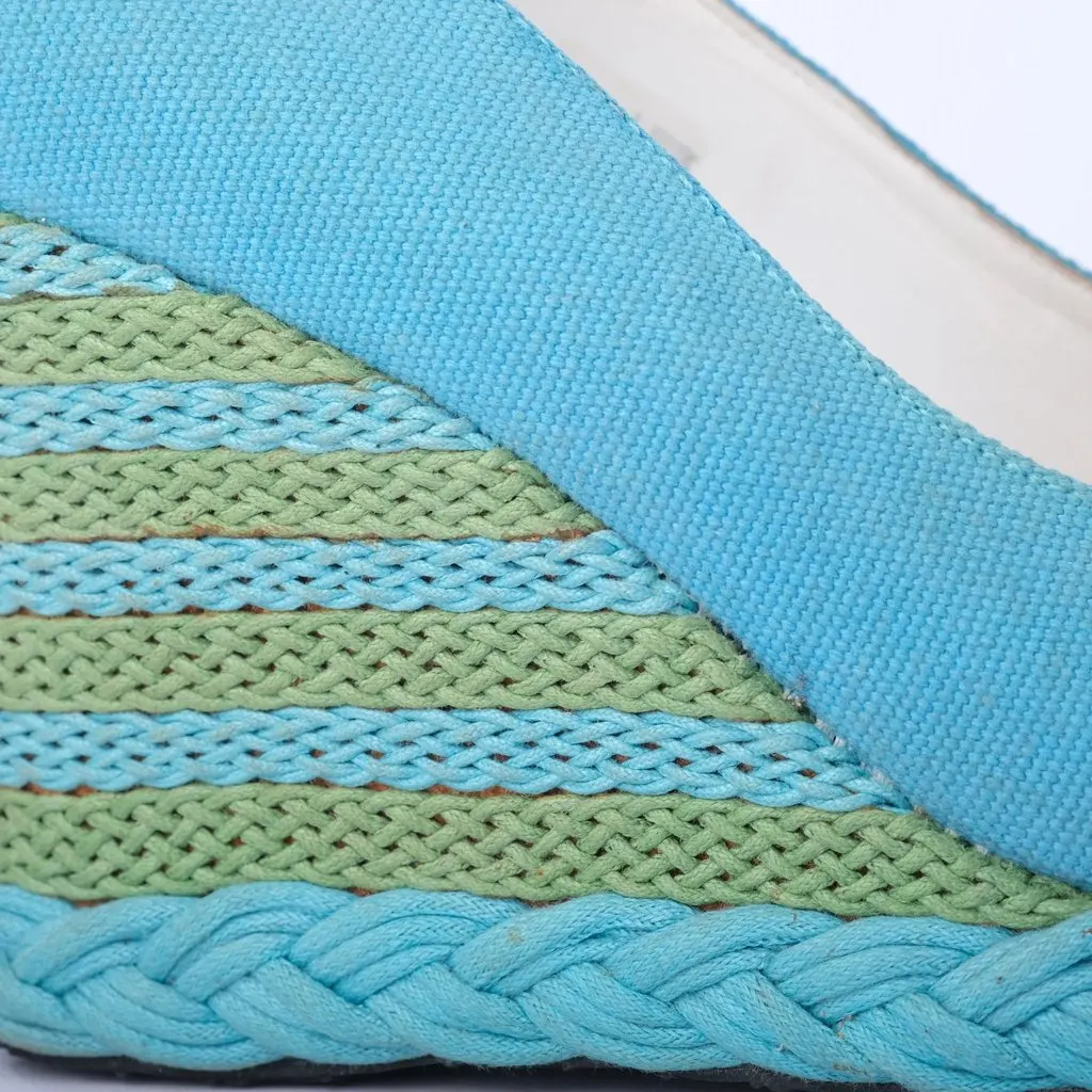 Unsigned Striped Wedge Pumps -'80s Green Wool Good - Model View