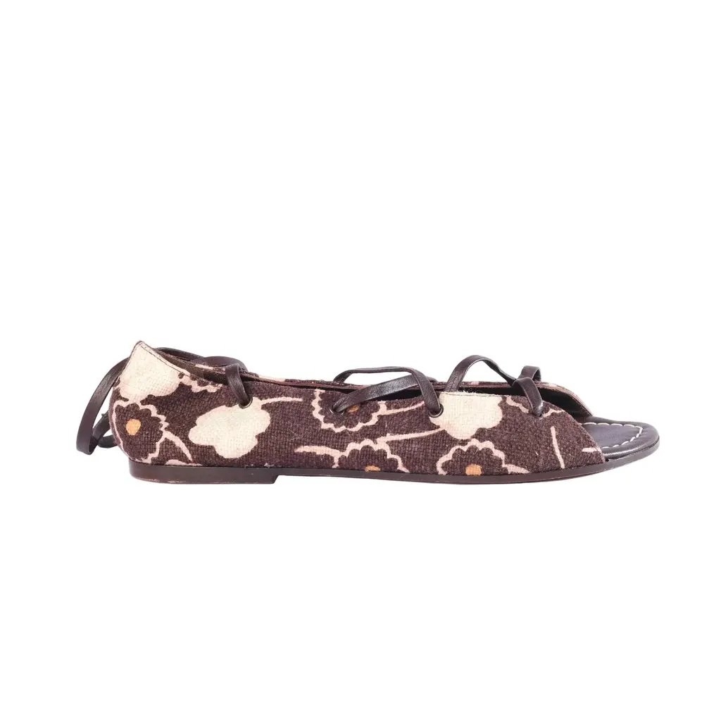 Marni Brown and Cream Floral Print Lace-Up Sandals - '10s Beige Lace Good - Front View