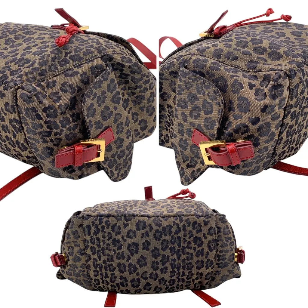 Fendi Backpack Vintage Leopard Red Canvas Good - Model View