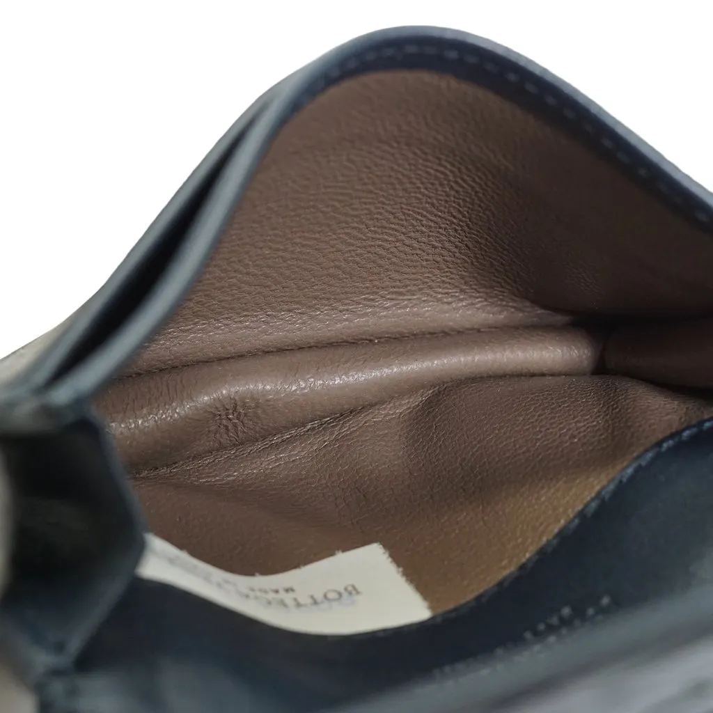 Bottega Veneta Wallet Blue Leather Good - Model View