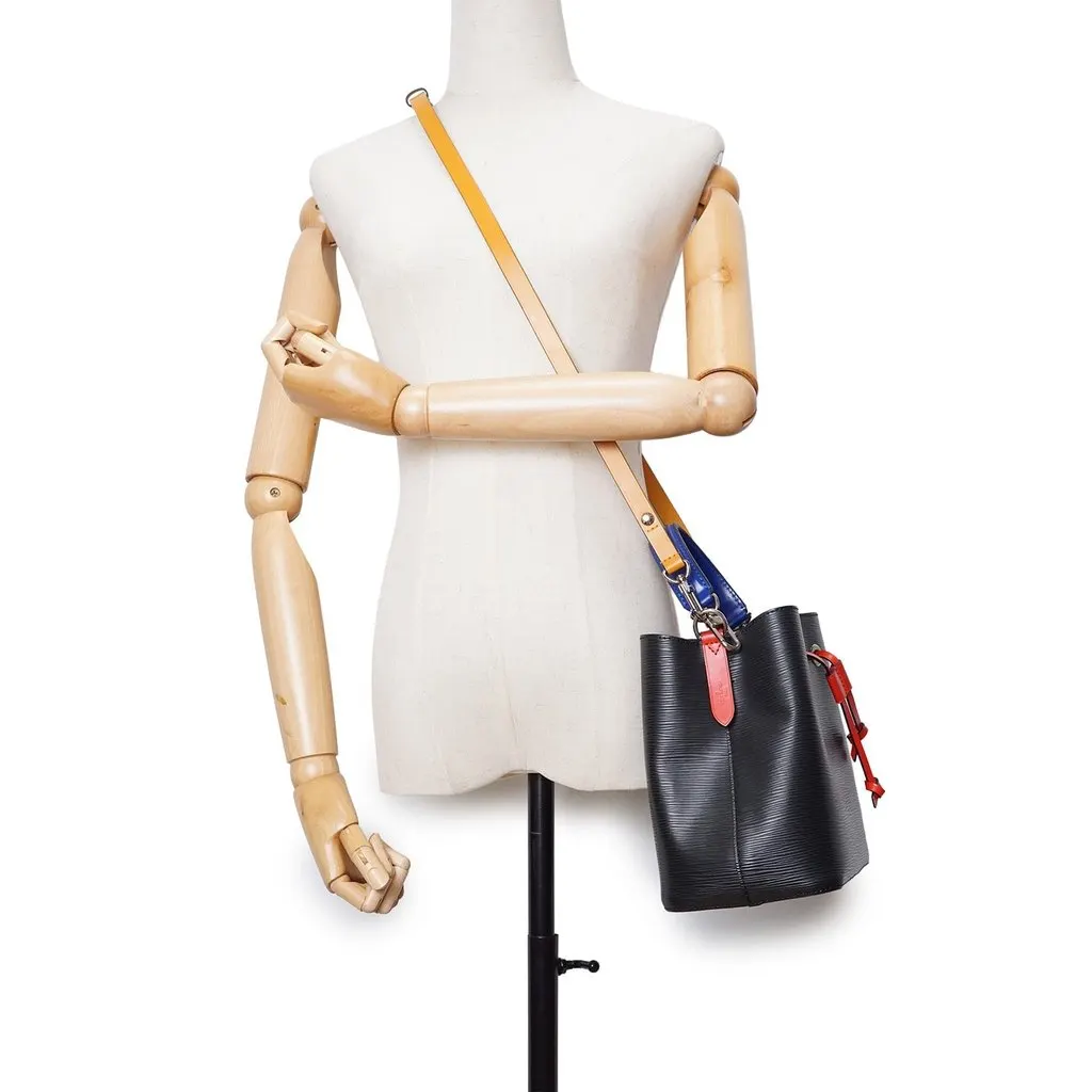 Louis Vuitton Shoulder Bag NeoNoe BB Black Leather Good - Back View