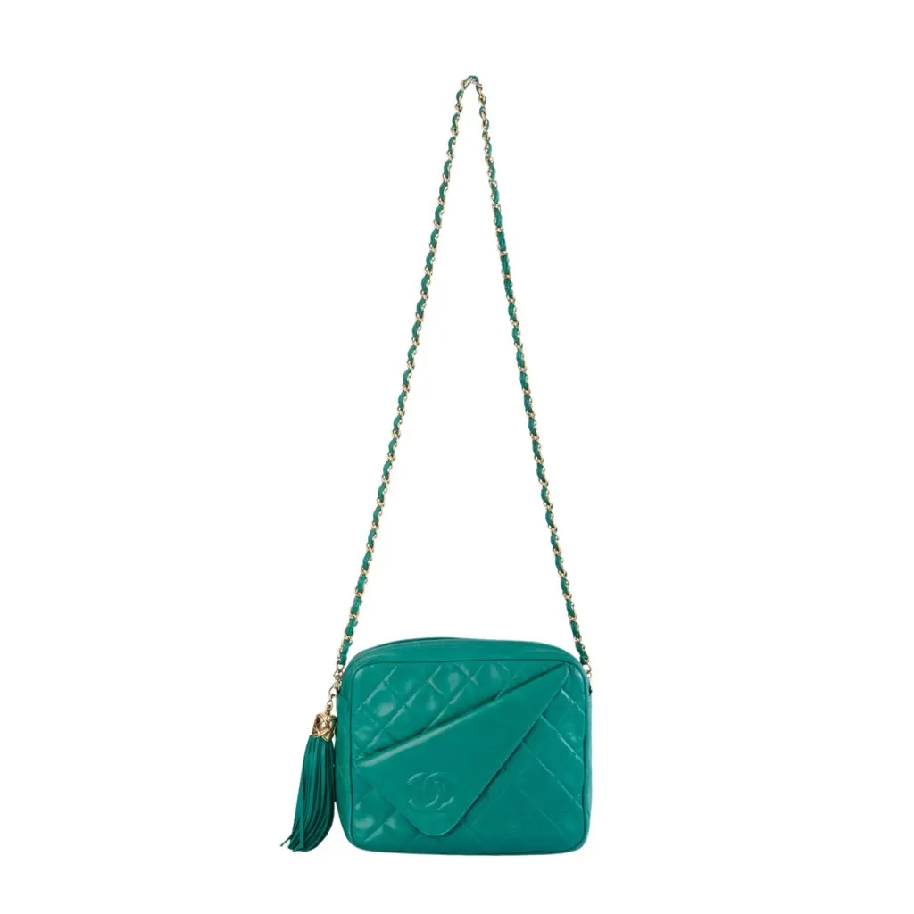 Chanel Emerald Green Quilted Lambskin Front Pocket Tassel Camera Bag Gold Hardware -'90s Green Leather Good - Back View