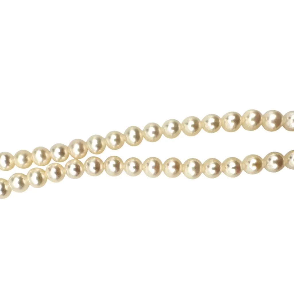 Unsigned Necklace White Lace Good - Box View