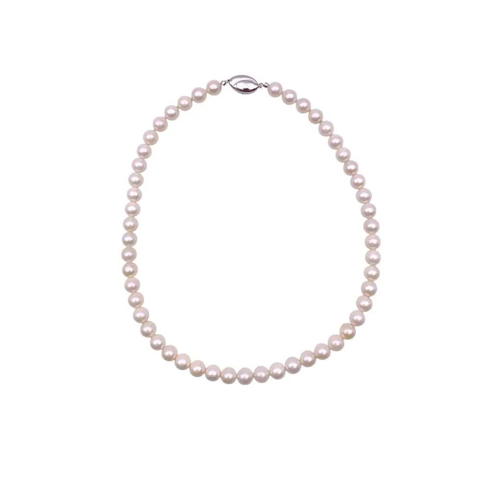 Unsigned Necklace White Lace Good - Front View