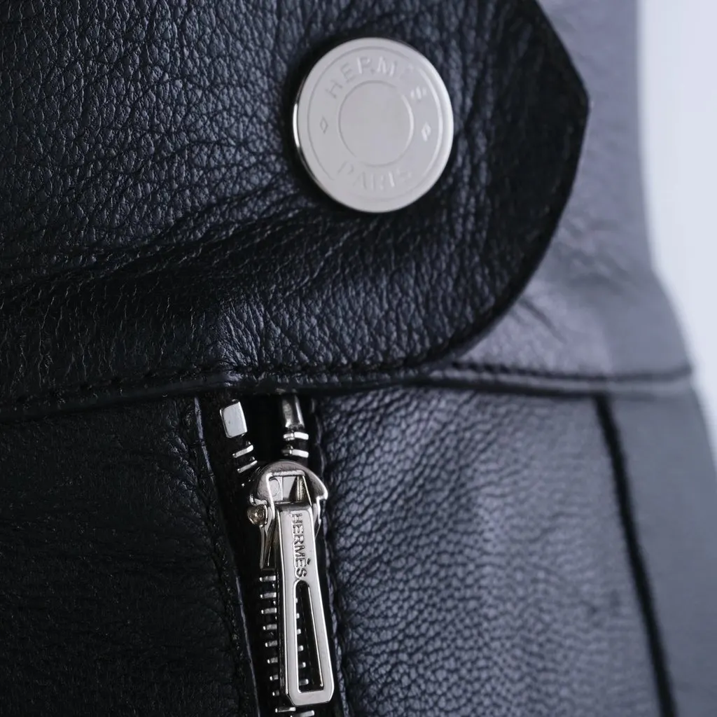 Hermès Black Grained Goatskin Leather Shorts - '20s Black Leather Good - Model View
