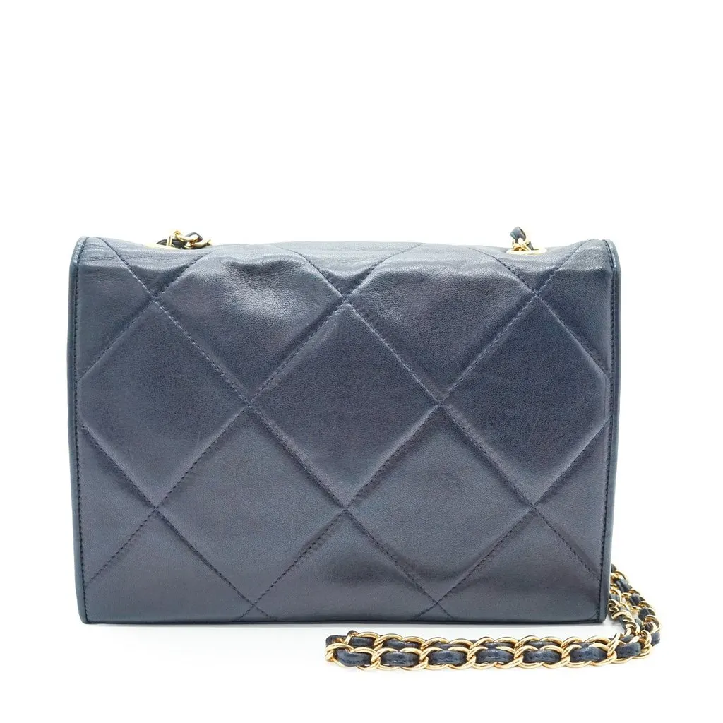 Chanel Shoulder Bag Vintage CC Blue Leather Good - Inside View