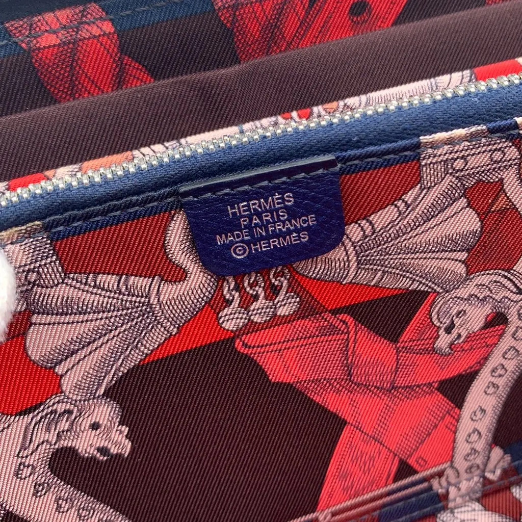 Hermes Wallet Red Silk Good - Box View
