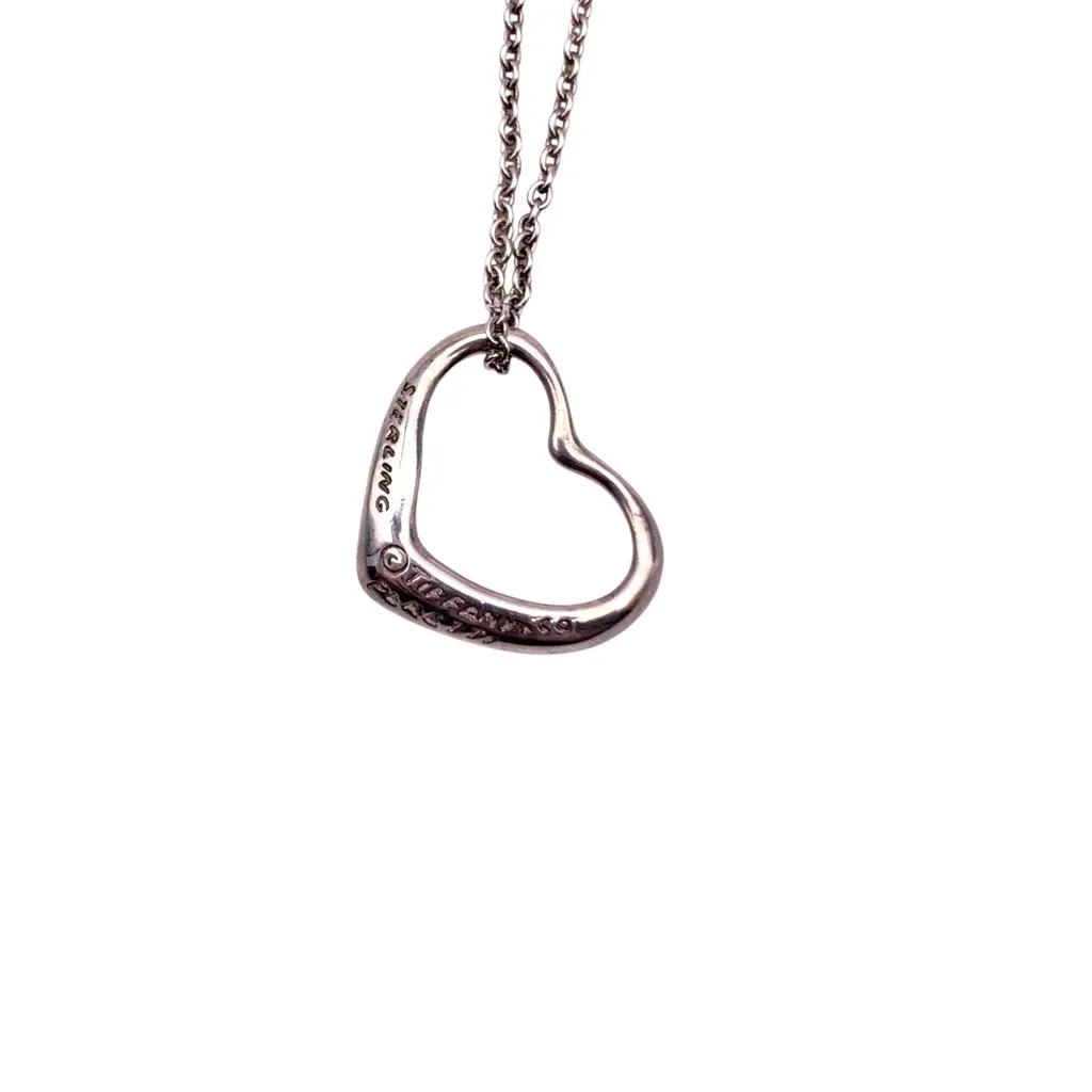 Tiffany & Co Necklace Silver Lace Good - Model View