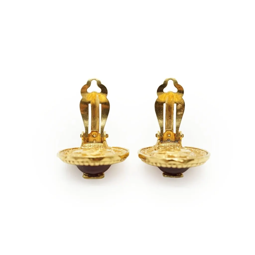 Chanel Earrings Red Good - Box View