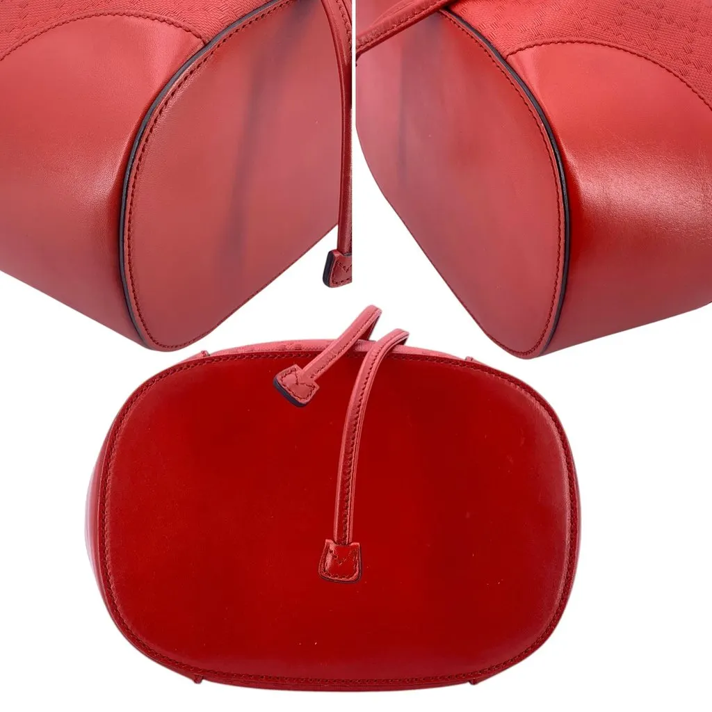 Gucci Shoulder Bag Bright Diamante Red Leather Good - Model View