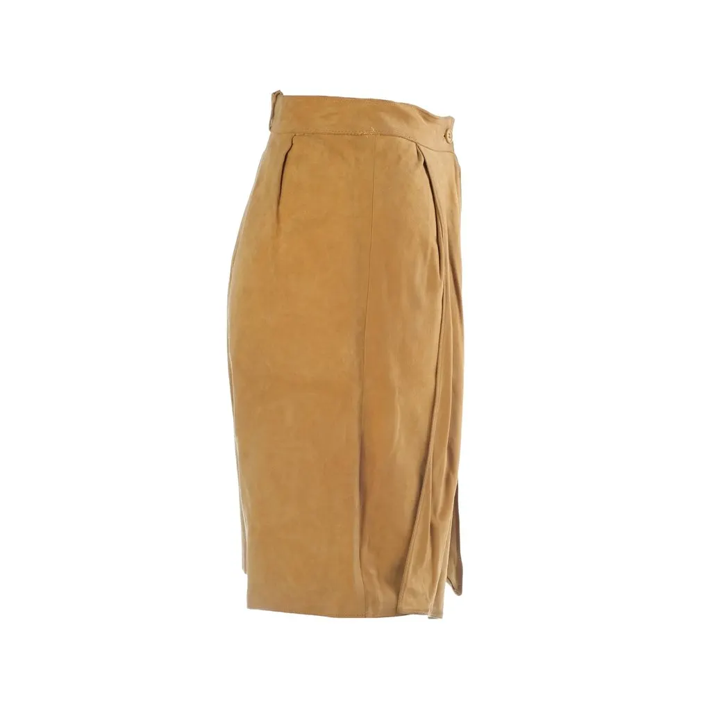 Gianfranco Ferre Gianni Versace Vintage Ochre Suede Bermuda Shorts - '80s Brown Suede Good - Back View