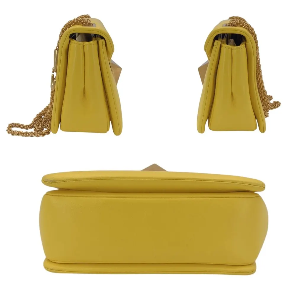 Valentino Shoulder Bag One Stud MultiColor Leather Good - Model View