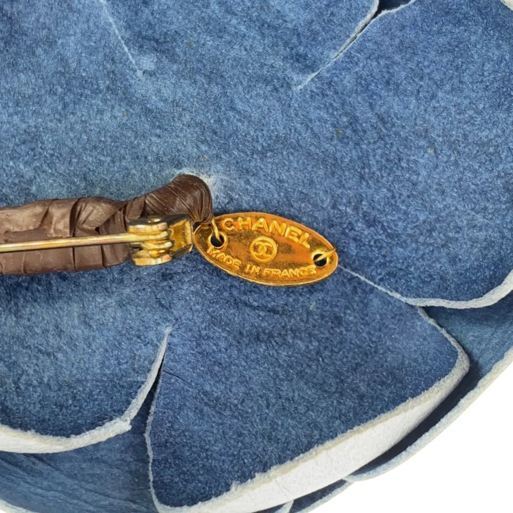 Chanel Brooch Camel Leather Good - Inside View