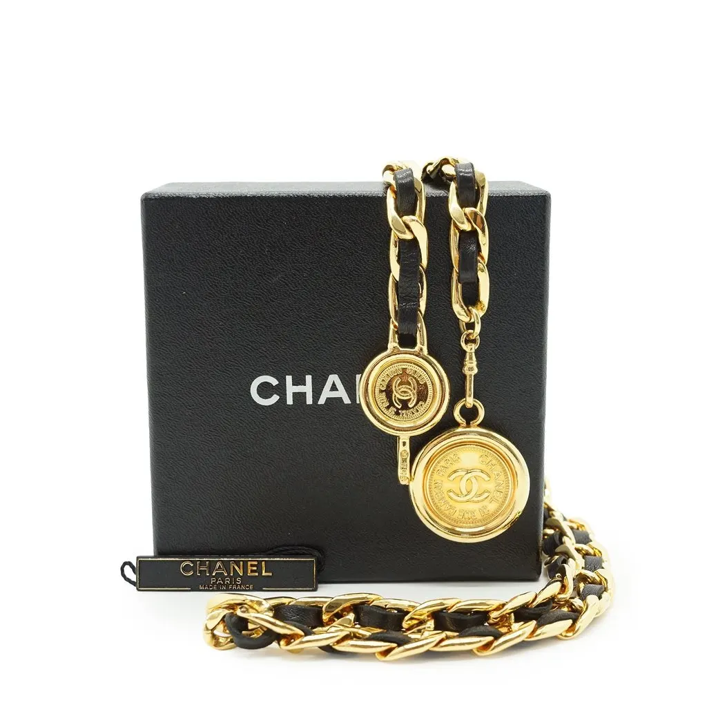 Chanel Belt Gold Lace Good - Inside View