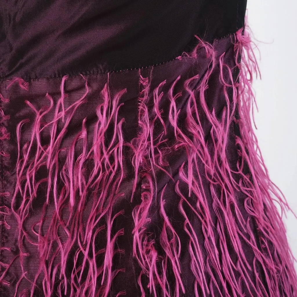 Versace Jeans Couture Feather-Effect Strapless Dress - ’00s Burgundy Good - Model View