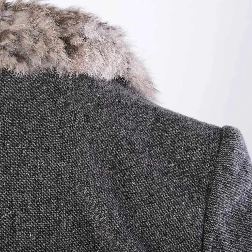 Unsigned Weber Grey Virgin Wool & Cashmere Rabbit Fur Trim Tailored Blazer - '00s Grey Wool Good - Model View
