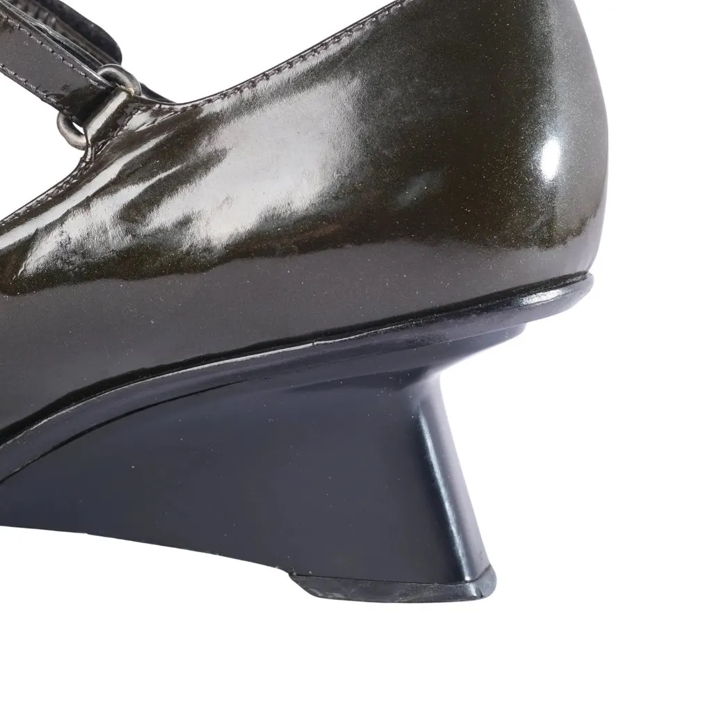 Prada FW1998 Patent Leather Mary Jane Pumps - '90s Brown Leather Good - Box View
