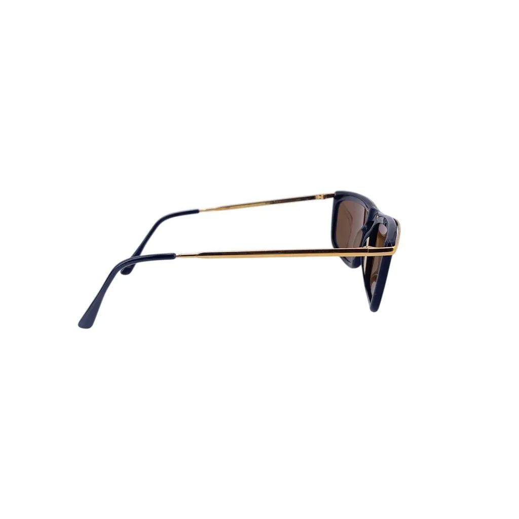 Unsigned Sunglasses Black Leather Good - Model View