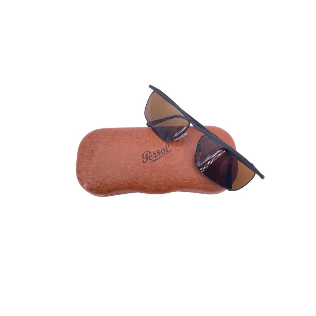 Unsigned Sunglasses Black Good - Back View