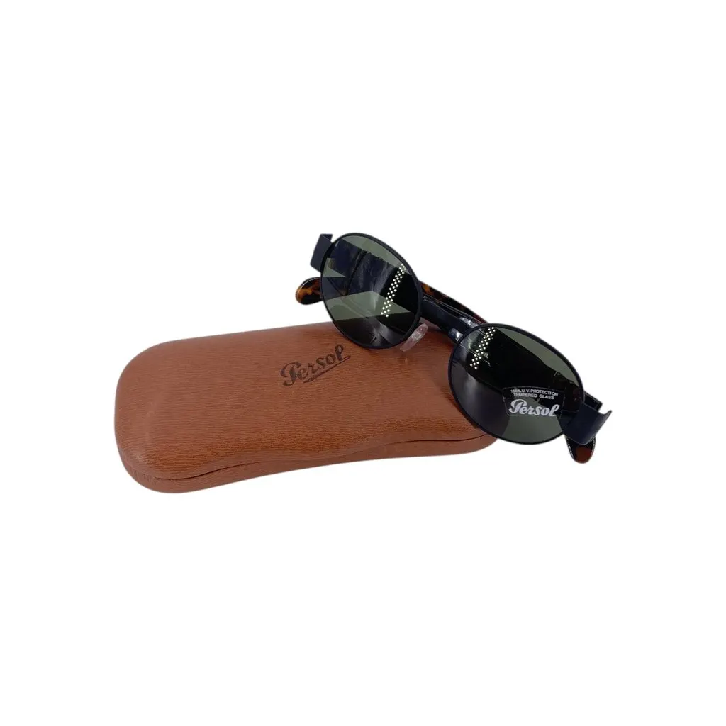 Unsigned Sunglasses Black Good - Back View