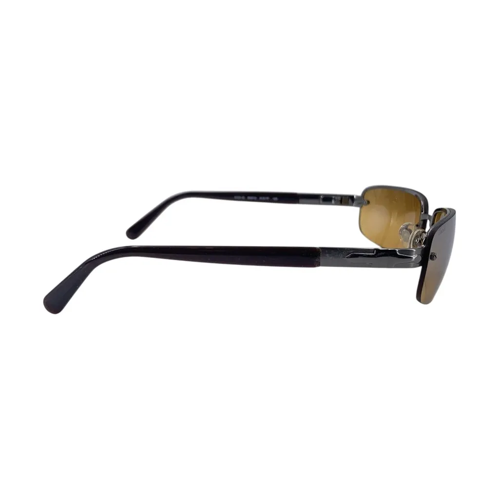 Unsigned Sunglasses Brown Good - Model View