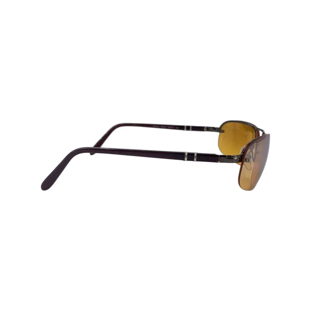 Unsigned Sunglasses Brown Good - Model View