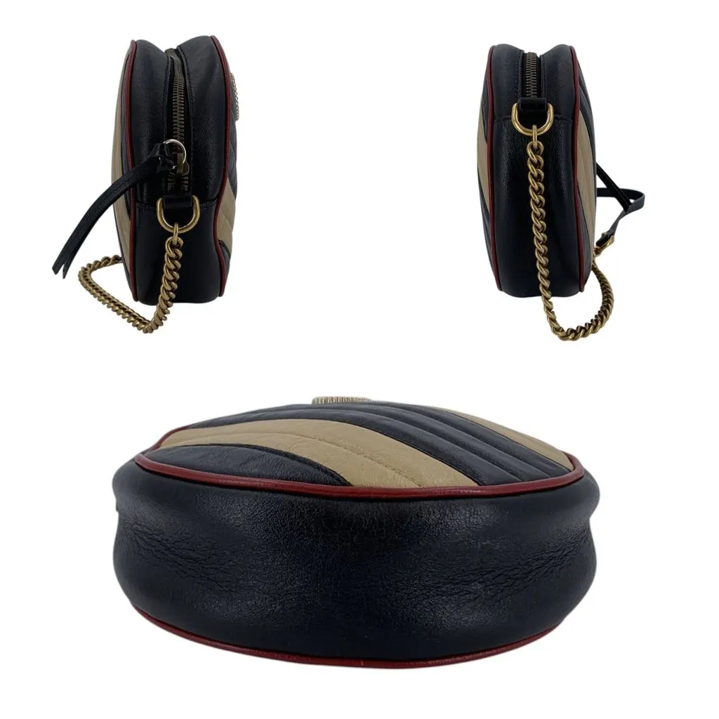 Gucci Crossbody Bag GG Marmont Round Black Leather Good - Model View